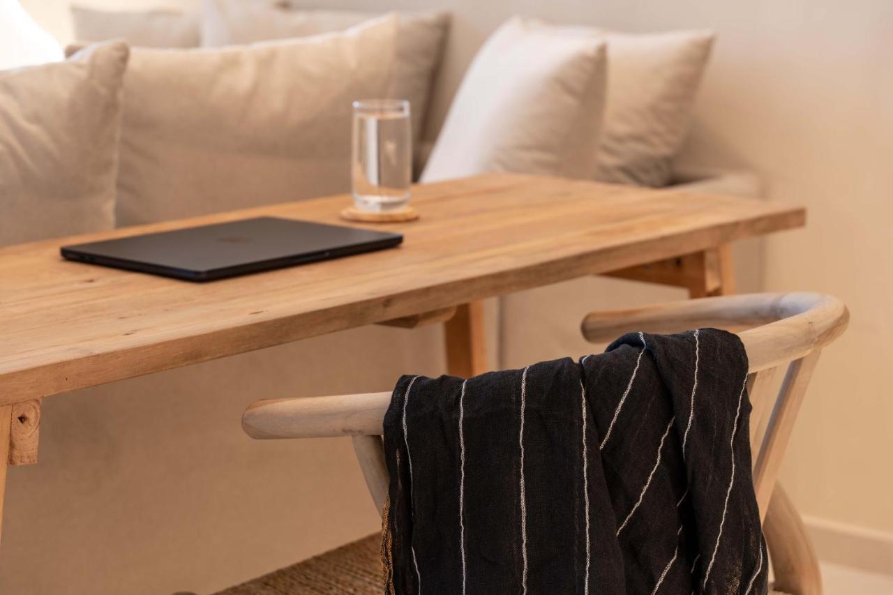 Aura Suites Paros Náousa Eksteriør bilde